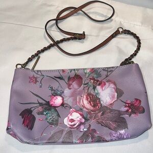 Elliott Lucca purse